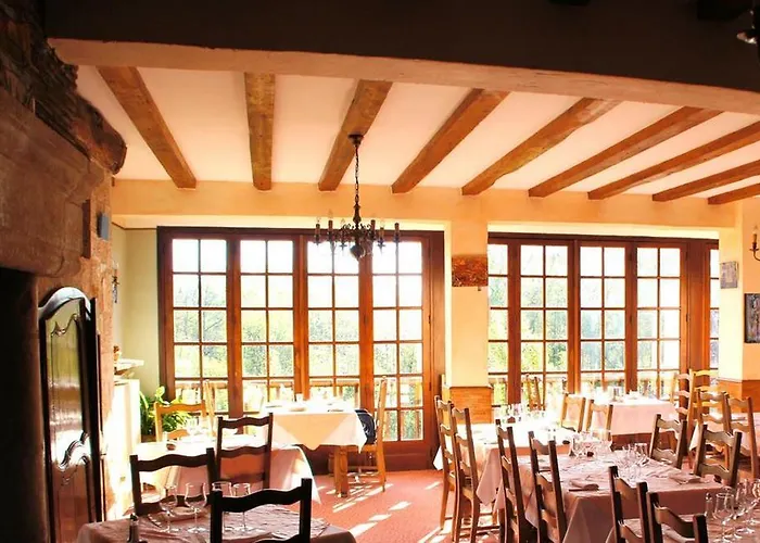 ホテル ル フェネロン Carennac